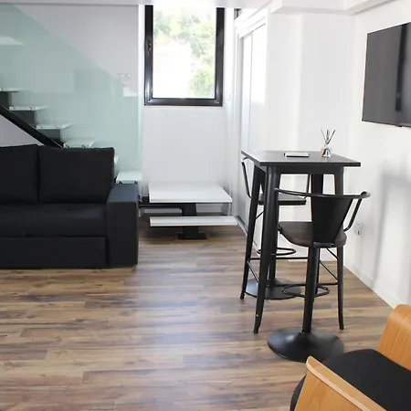 Apartmanhotel Loft Prestige - Centro Leiria